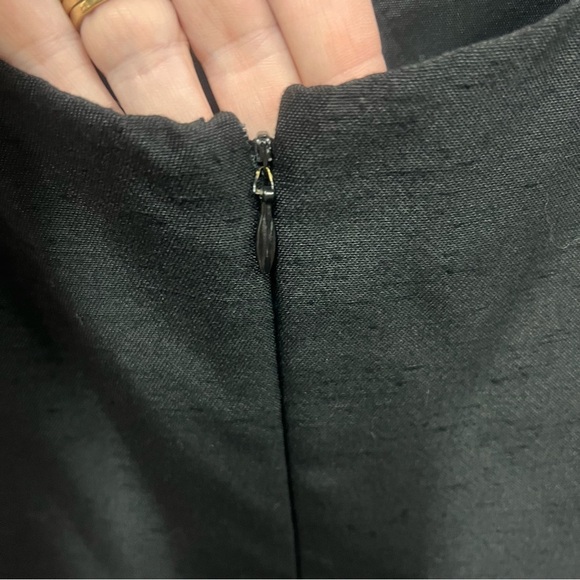 Watters and Watters sleeveless black textured dress Made in the USA size medium - Picture 4 of 10